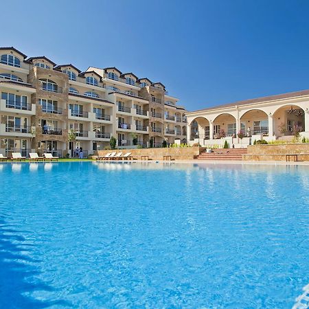 Apartments Atia Chernomorets Bagian luar foto