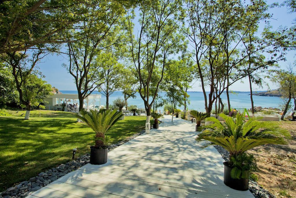 Apartments Atia Chernomorets Bagian luar foto