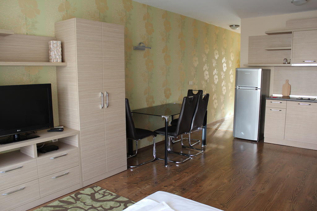 Apartments Atia Chernomorets Ruang foto